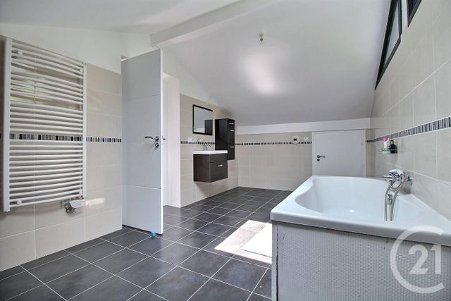 maison à vendre - 7 pièces - 175.0 m2 - CERVENS - 74 - RHONE-ALPES - Century 21 Agence Du Lac