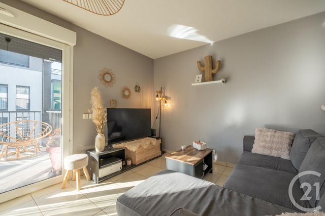 Appartement F3 à vendre - 3 pièces - 56.96 m2 - SCIEZ - 74 - RHONE-ALPES - Century 21 Agence Du Lac