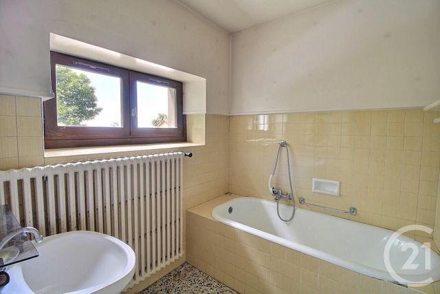 maison à vendre - 5 pièces - 138.0 m2 - CERVENS - 74 - RHONE-ALPES - Century 21 Agence Du Lac