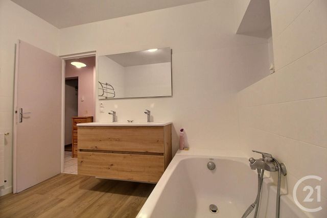 maison à vendre - 7 pièces - 185.94 m2 - CERVENS - 74 - RHONE-ALPES - Century 21 Agence Du Lac