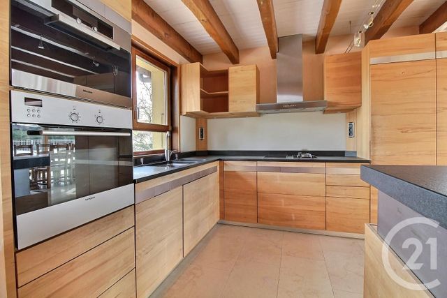 Afficher la photo en grand maison à vendre - 9 pièces - 240.0 m2 - VEIGY FONCENEX - 74 - RHONE-ALPES - Century 21 Agence Du Lac