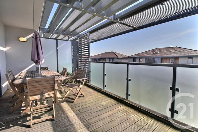 Afficher la photo en grand Appartement F4 à vendre - 4 pièces - 90.63 m2 - CHENS SUR LEMAN - 74 - RHONE-ALPES - Century 21 Agence Du Lac