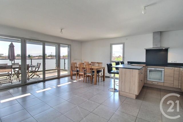 Afficher la photo en grand Appartement F4 à vendre - 4 pièces - 90.63 m2 - CHENS SUR LEMAN - 74 - RHONE-ALPES - Century 21 Agence Du Lac