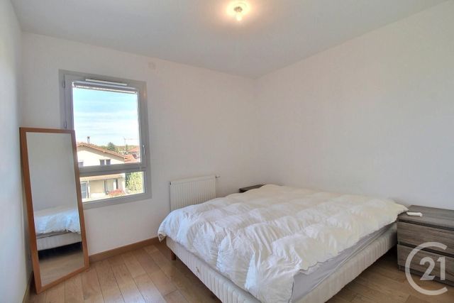Afficher la photo en grand Appartement F4 à vendre - 4 pièces - 90.63 m2 - CHENS SUR LEMAN - 74 - RHONE-ALPES - Century 21 Agence Du Lac