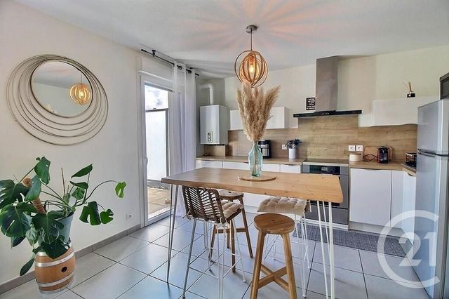 Appartement F2 à vendre - 2 pièces - 49.74 m2 - SCIEZ - 74 - RHONE-ALPES - Century 21 Agence Du Lac