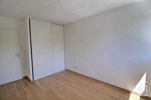 Appartement T2 à vendre - 2 pièces - 48.3 m2 - THONON LES BAINS - 74 - RHONE-ALPES - Century 21 Agence Du Lac