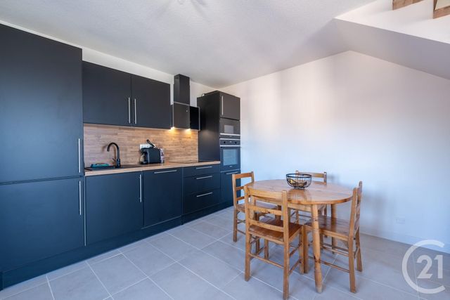 Appartement Duplex à vendre - 2 pièces - 42.4 m2 - ALLINGES - 74 - RHONE-ALPES - Century 21 Agence Du Lac