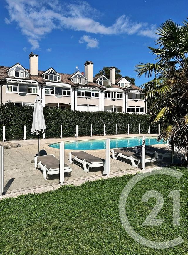 Appartement T3 à vendre - 3 pièces - 88.57 m2 - VEIGY FONCENEX - 74 - RHONE-ALPES - Century 21 Agence Du Lac