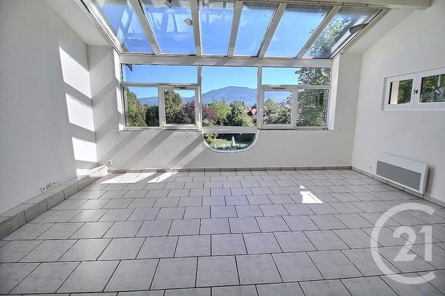 Appartement T3 à vendre - 3 pièces - 88.57 m2 - VEIGY FONCENEX - 74 - RHONE-ALPES - Century 21 Agence Du Lac