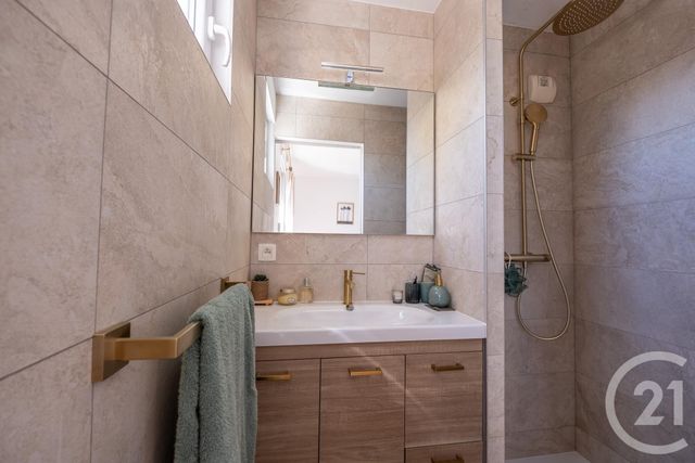 Appartement F4 à vendre - 4 pièces - 86.92 m2 - MESSERY - 74 - RHONE-ALPES - Century 21 Agence Du Lac