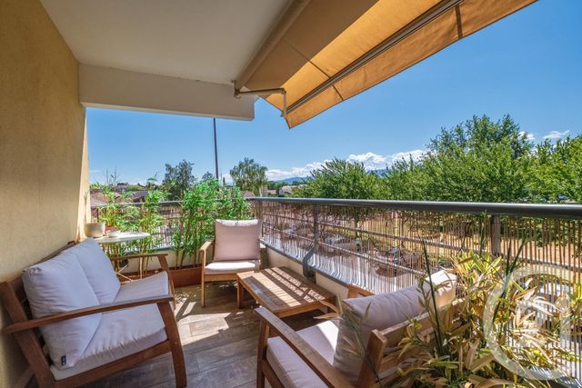 Appartement F4 à vendre - 4 pièces - 86.92 m2 - MESSERY - 74 - RHONE-ALPES - Century 21 Agence Du Lac