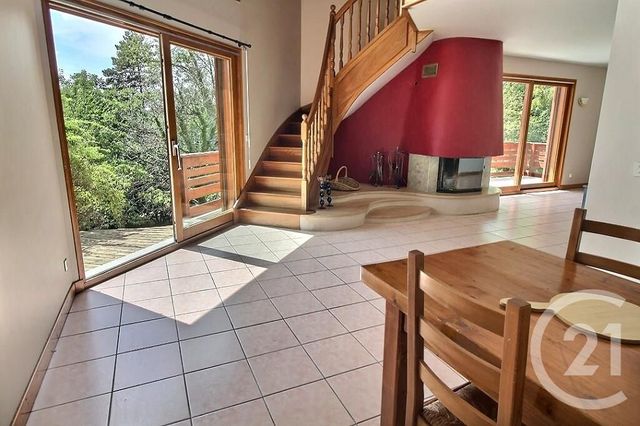 maison à vendre - 6 pièces - 147.2 m2 - PERRIGNIER - 74 - RHONE-ALPES - Century 21 Agence Du Lac