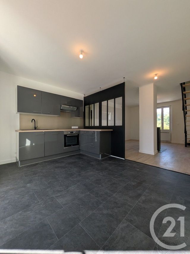 Appartement T5 à vendre - 5 pièces - 77.43 m2 - SCIEZ - 74 - RHONE-ALPES - Century 21 Agence Du Lac