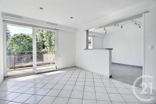Appartement F4 à vendre - 4 pièces - 84.16 m2 - DOUVAINE - 74 - RHONE-ALPES - Century 21 Agence Du Lac